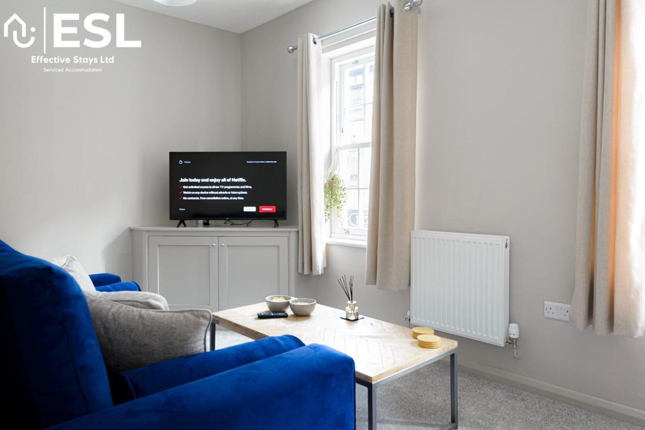 Comfy Modern 2 Bedroom Duplex Apartment With Sun Terrace Shrewsbury Exterior photo