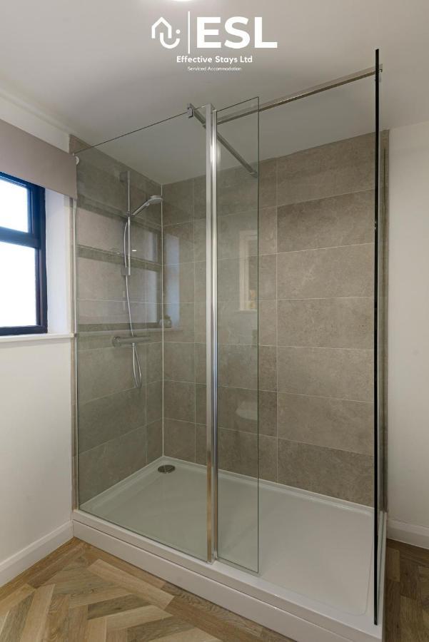 Comfy Modern 2 Bedroom Duplex Apartment With Sun Terrace Shrewsbury Exterior photo